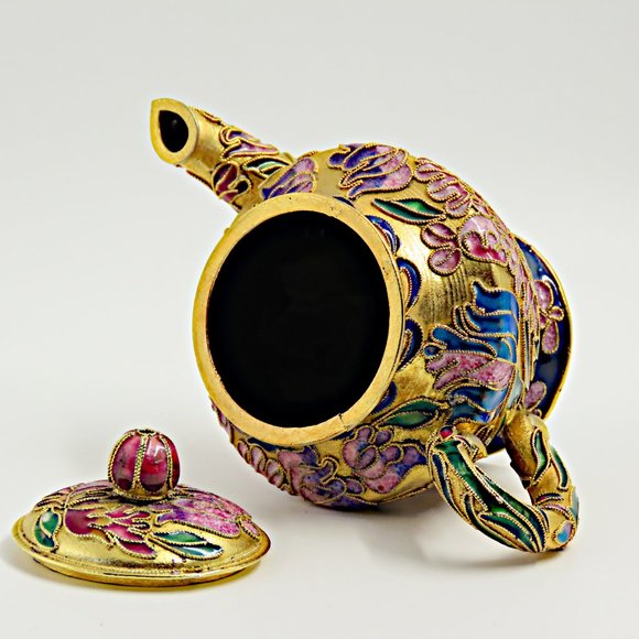 Vintage Small Cloisonné Hand-Painted and Enamel Gold Gilt Teapot and Lid - Picture 4 of 9